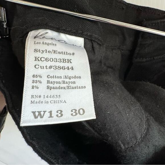 Kancan Estilo raw hem frayed hem shorts black size 30 - Picture 6 of 6